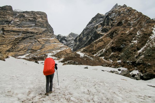 Quels sont les meilleurs itinéraires pour une randonnée dans les montagnes de Torres del Paine, Chili : équipements et périodes idéales ?